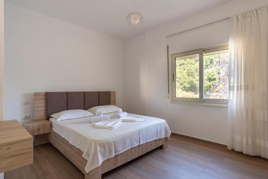 Ajten Apartments Durrës Exteriör bild