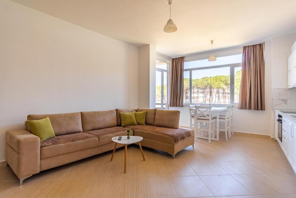 Ajten Apartments Durrës Exteriör bild