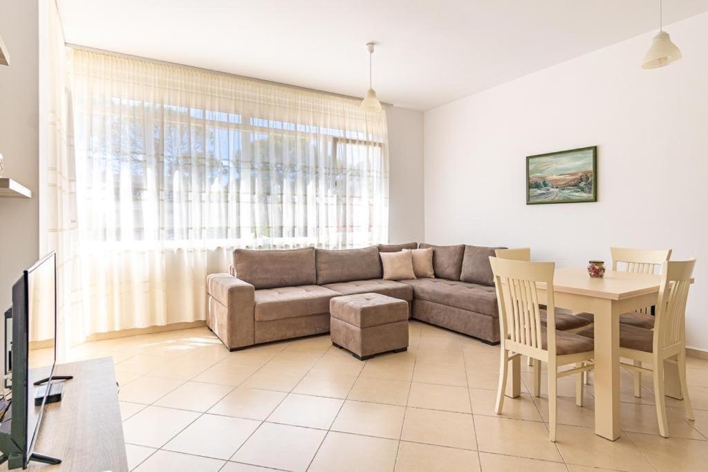 Ajten Apartments Durrës Exteriör bild