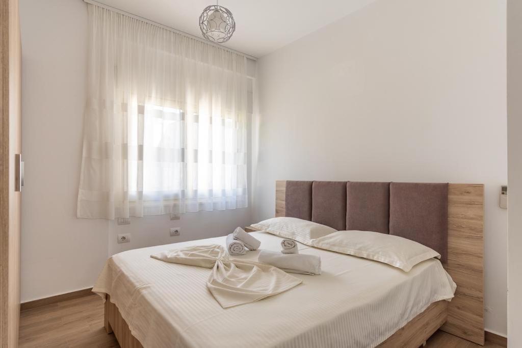 Ajten Apartments Durrës Exteriör bild